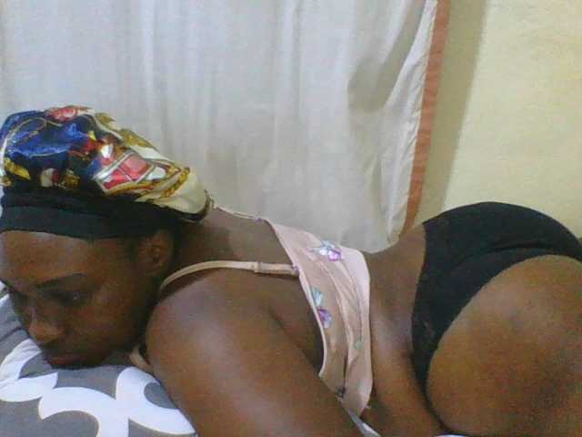 hot-masha live cam on BongaCams