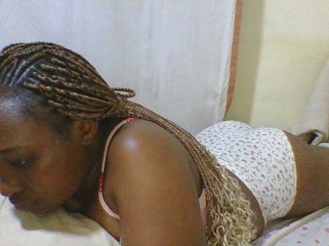 hot-masha live cam on BongaCams