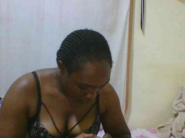 hot-masha webcam