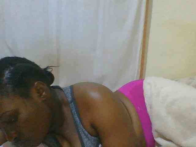 hot-masha webcam
