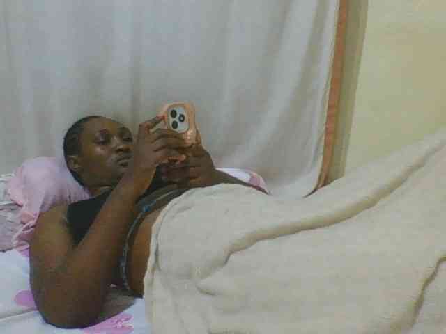 hot-masha webcam