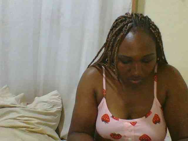 hot-masha Live Webcam on BongaCams