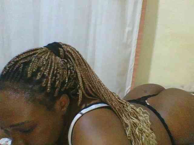 hot-masha webcam