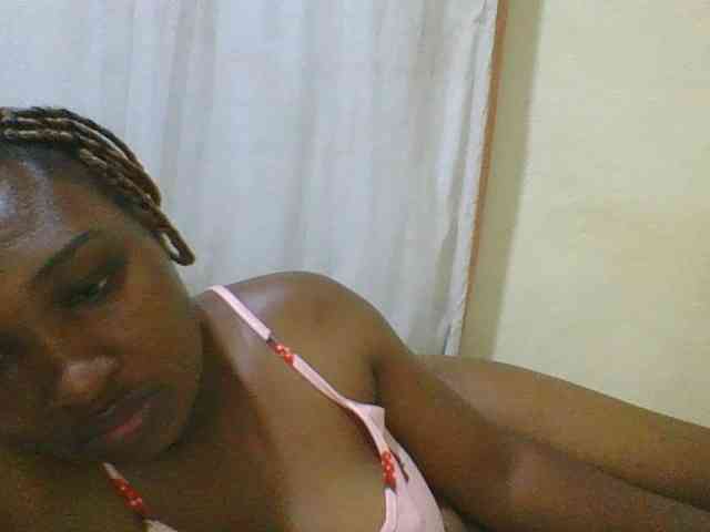 hot-masha Live Webcam on BongaCams