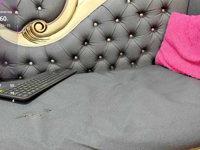 KataleyaStiward live cam on BongaCams