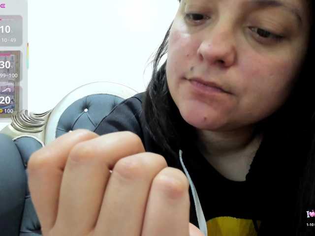 KataleyaStiward live cam on BongaCams