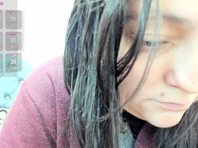 KataleyaStiward Live-Cam auf BongaCams