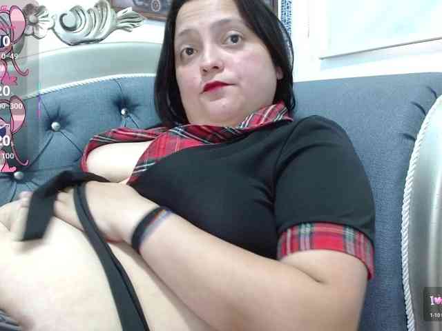 KataleyaStiward webcam