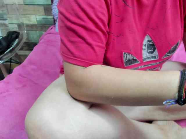 KataleyaStiward webcam