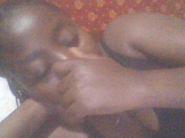 PrettyG live cam
