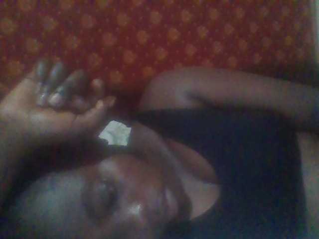 PrettyG live cam on BongaCams