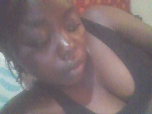 PrettyG live cam