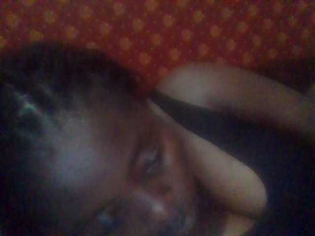 PrettyG live cam on BongaCams