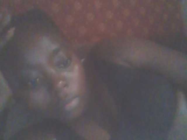 PrettyG live webcam show
