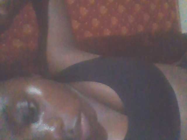 PrettyG live cam