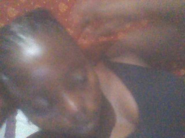 PrettyG live webcam show