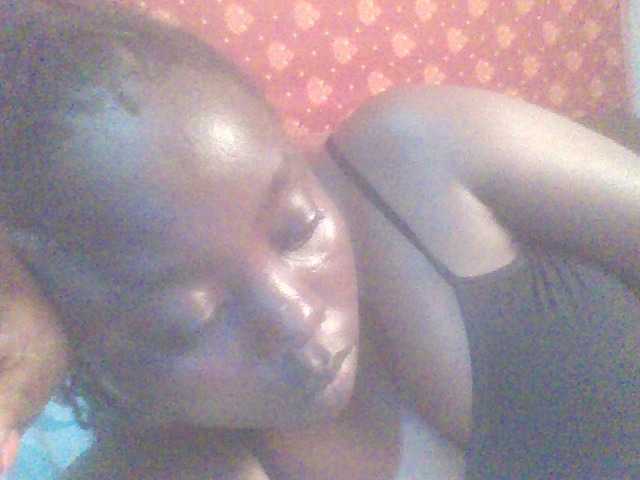 PrettyG live cam on BongaCams