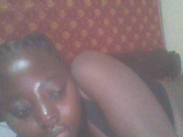 PrettyG live webcam show