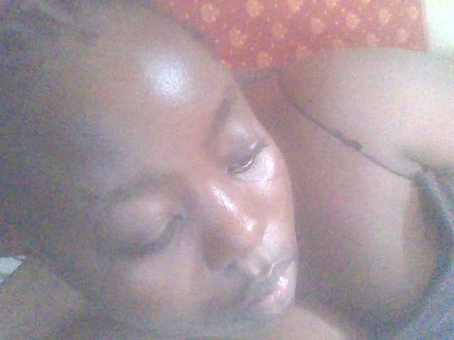 PrettyG live webcam show
