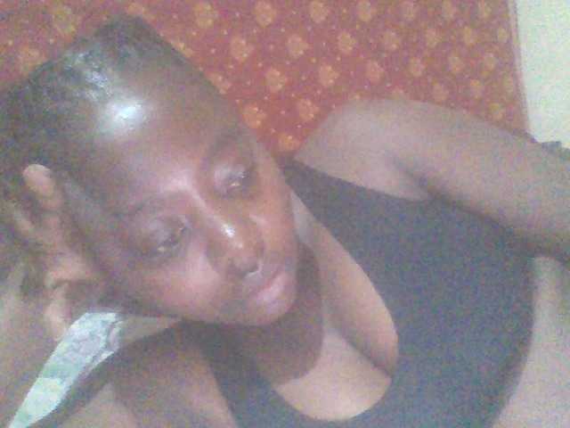 PrettyG live webcam show