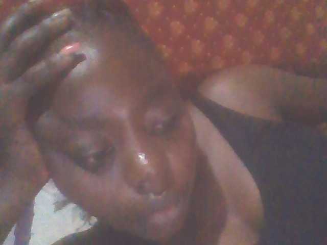 PrettyG live webcam show