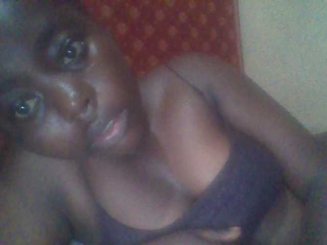 PrettyG live cam