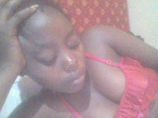 PrettyG's BongaCams show and profile