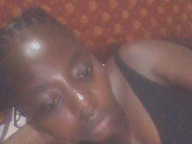 PrettyG live webcam show