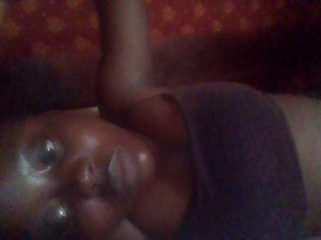 PrettyG live cam on BongaCams