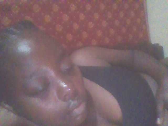 PrettyG live webcam show