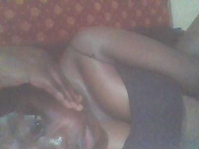 PrettyG live cam