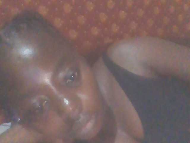 PrettyG live webcam show