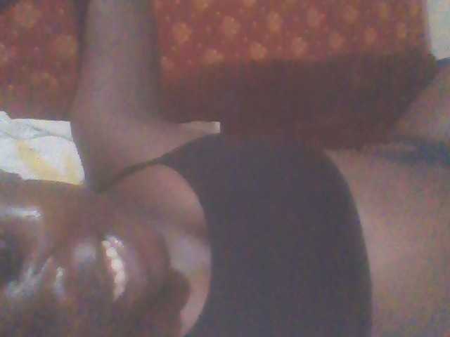 PrettyG live cam on BongaCams