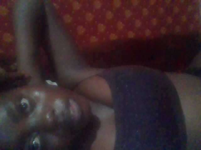 PrettyG live cam