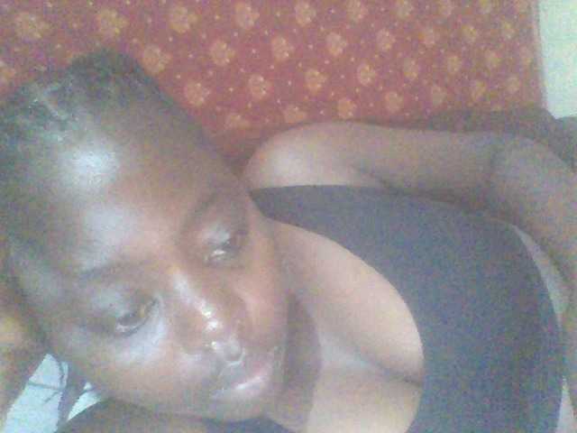 PrettyG live webcam show