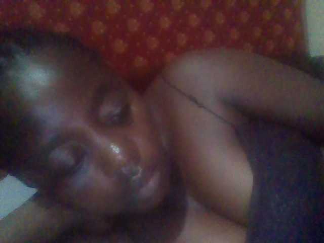 PrettyG live cam
