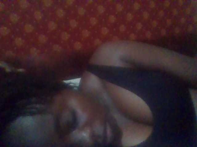 PrettyG live cam