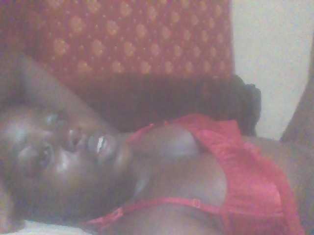 PrettyG's BongaCams show and profile