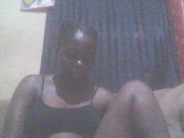PrettyG live cam on BongaCams