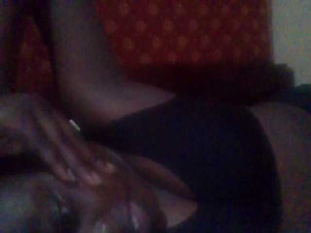 PrettyG live cam on BongaCams