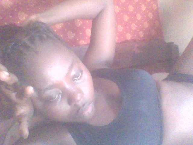 PrettyG live webcam show