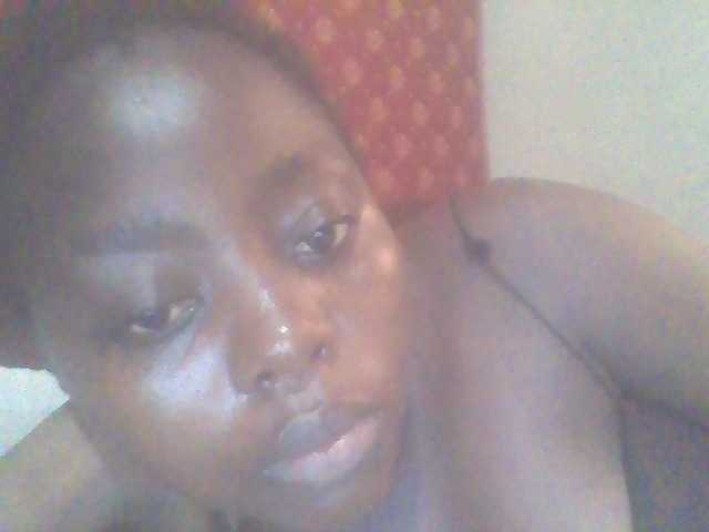 PrettyG's BongaCams show and profile