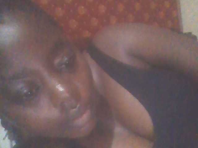 PrettyG live cam