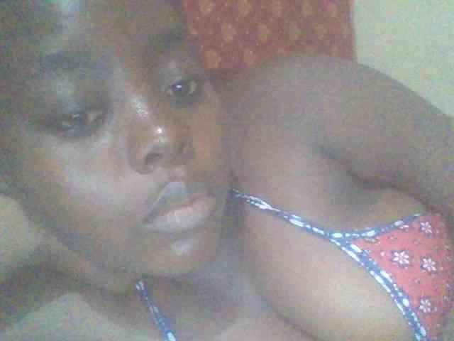 PrettyG Live Webcam on BongaCams