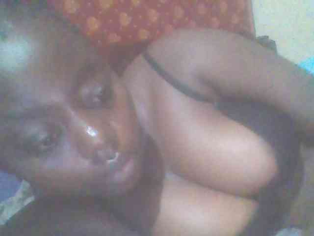 PrettyG Live Webcam on BongaCams