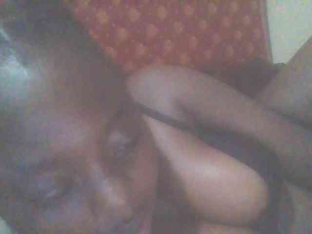 PrettyG Live Webcam on BongaCams