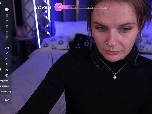MaribelRiver live cam on BongaCams