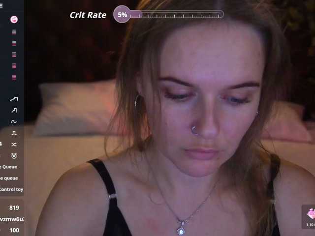 MaribelRiver live cam on BongaCams
