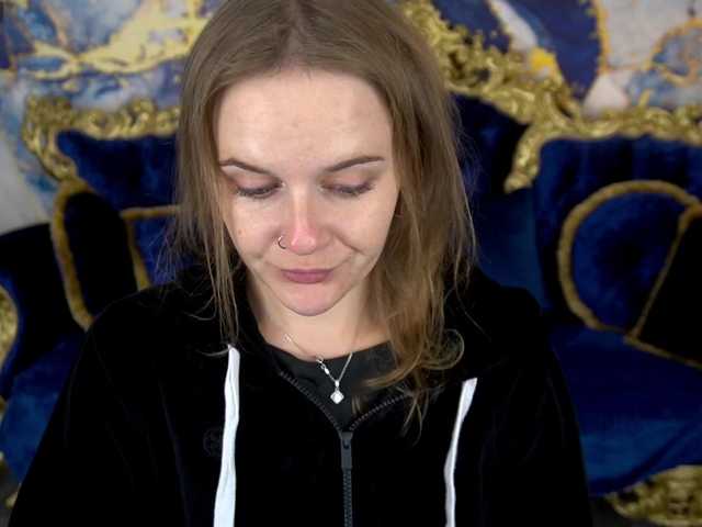 MaribelRiver live cam on BongaCams