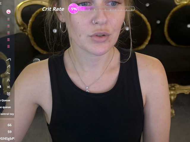 MaribelRiver live cam on BongaCams